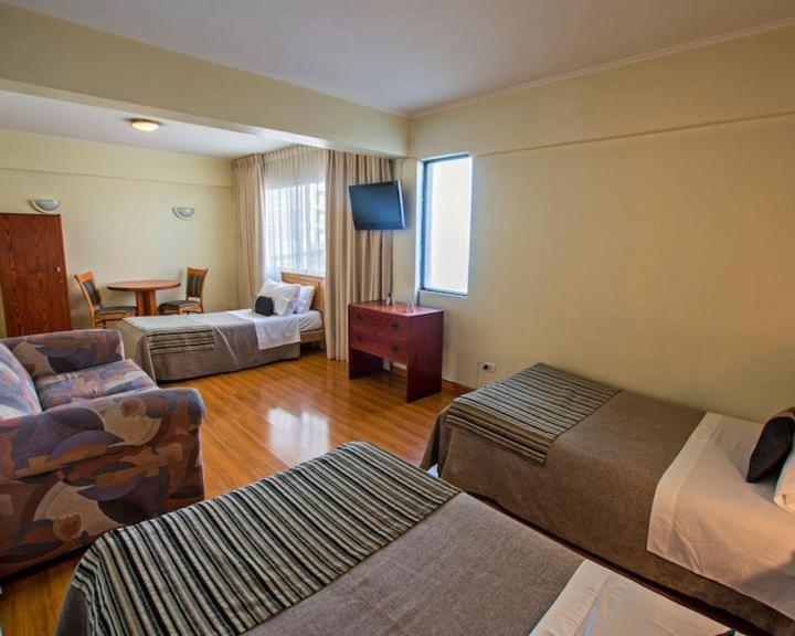 Hotel Dacarlo Сантьяго Экстерьер фото