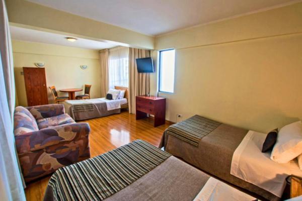 Hotel Dacarlo Сантьяго Экстерьер фото