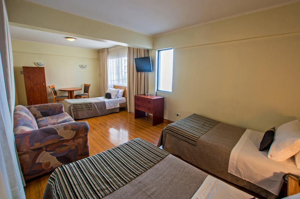 Hotel Dacarlo Сантьяго Экстерьер фото